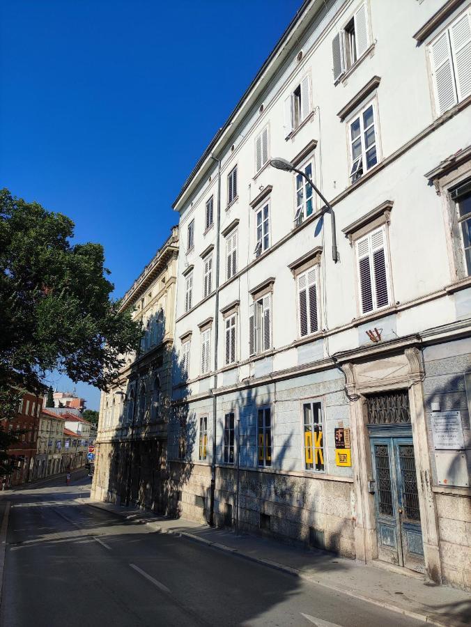 Apartman Nik Póla